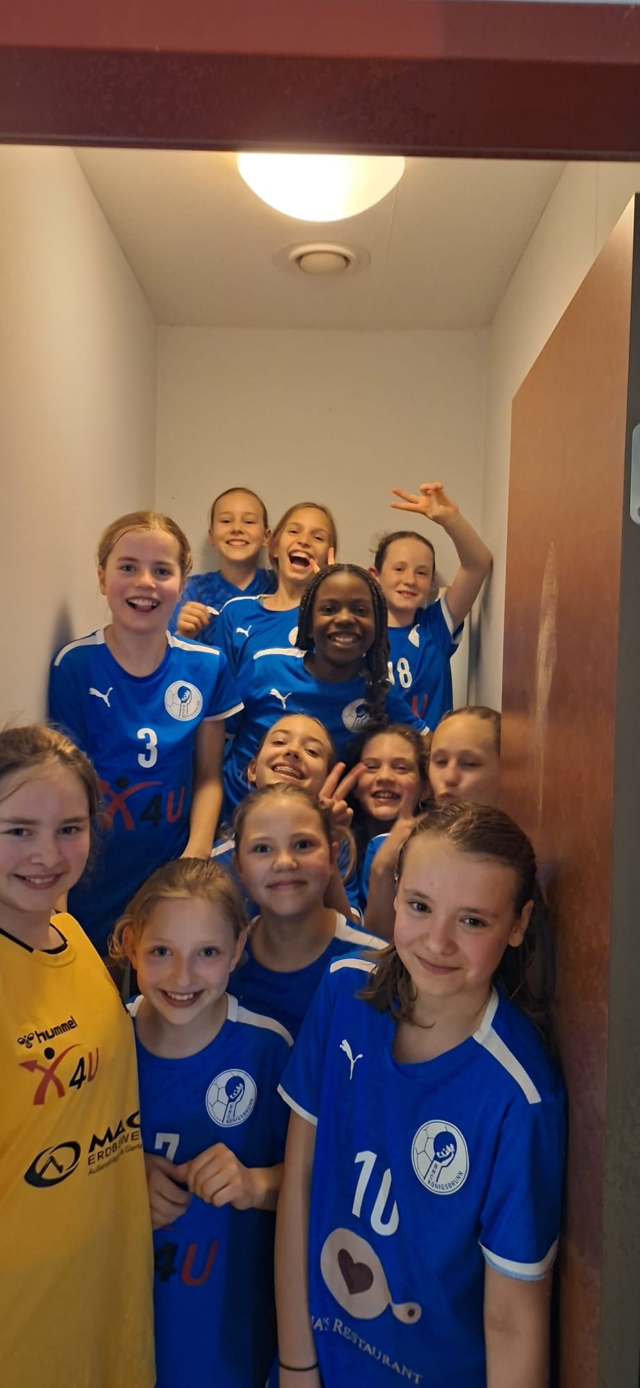 Starker Auftritt beim LEW-Cup: wD der JSG Königsbrunn-Mering wird Siebter