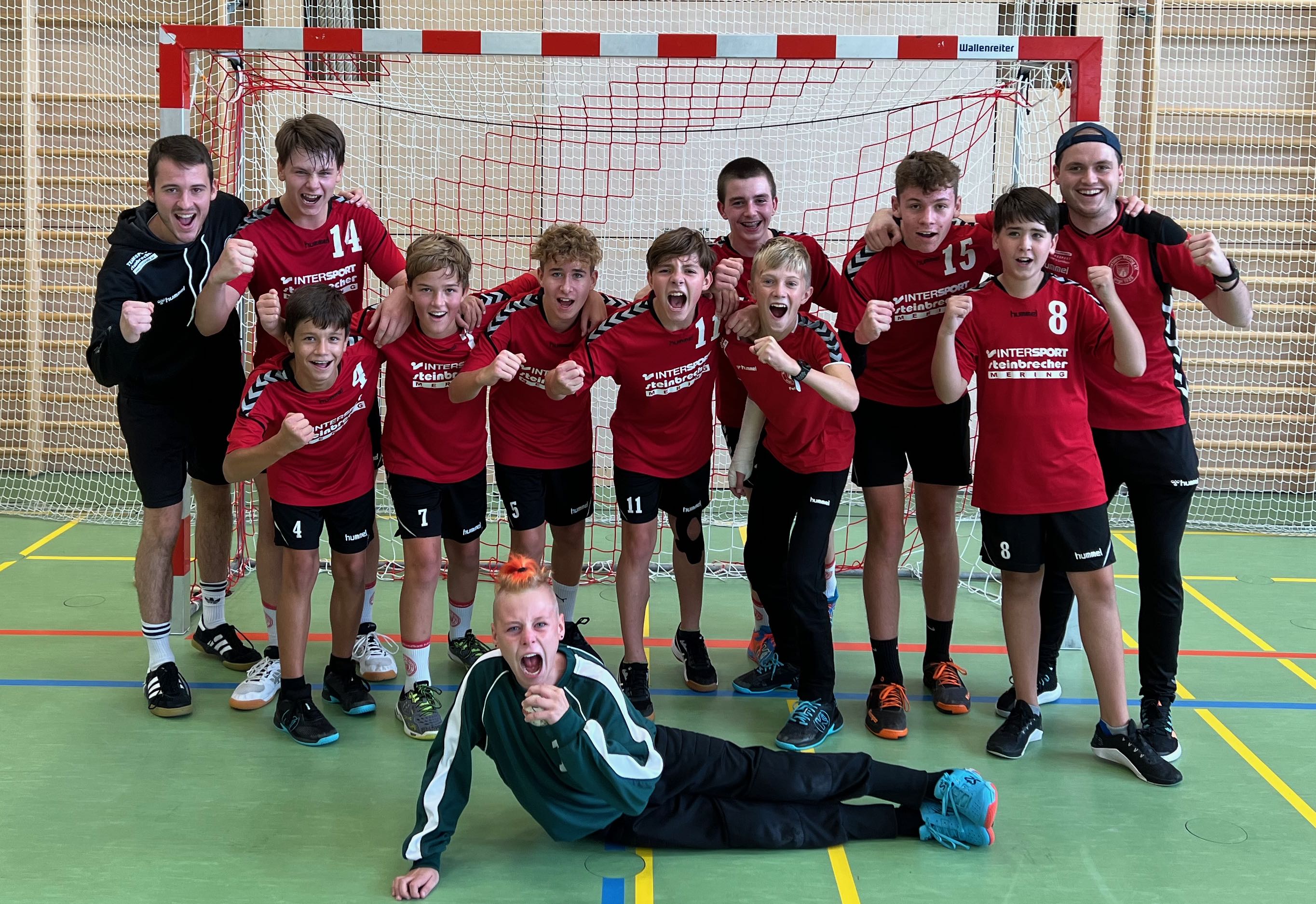 Erstes Spiel- Erster Sieg: mC-Jugend holt die ersten 2 Punkte